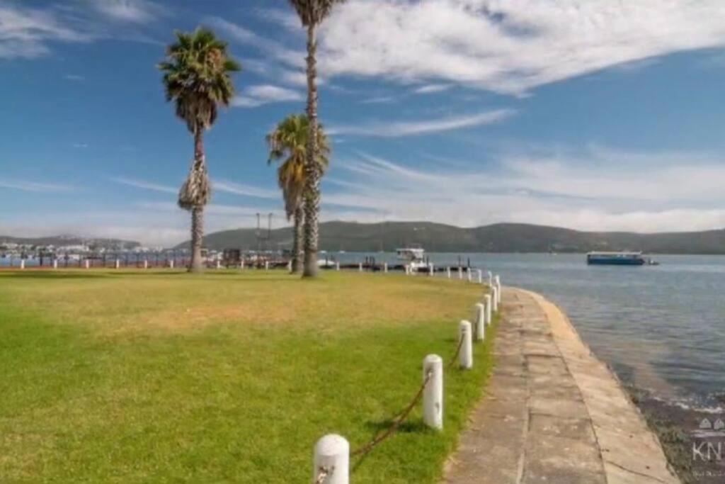 Waterfront Apartment Knysna Exterior foto